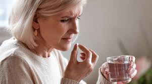 Cholesterol-lowering drugs help combat Alzheimer's disease