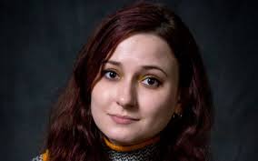 Corinne Langford's Instagram, Twitter & Facebook