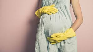 Faire Le Menage Enceinte Les Produits Menagers A Utiliser Pendant La Grossesse Magicmaman Com
