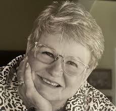 Art Hub Members — ARTrageous Art Hub