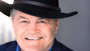 MICKY DOLENZ: CHATTING UP MY FAVORITE MONKEE AT LONG LAST