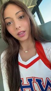 Jillian Avery's Instagram, Twitter & Facebook