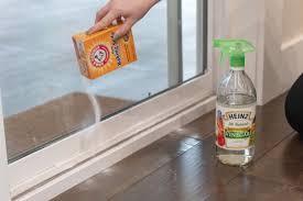21 Genius Household Cleaning Tips That Ll Make Martha Stewart Jealous Haushaltsreinigungstipps Putz Hacks Hering