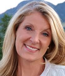 Gwen Bostic's Instagram, Twitter & Facebook