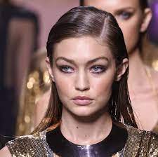 Greasy Hair 8 Surprising Things That Make Your Hair Oily