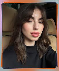 10 Fall 2022 Hair Trends From Blunt Cuts To Easy Styles