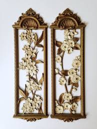 Vintage Mid Century Syroco Wall Plaques Etsy Escultura En Madera Madera Escultura