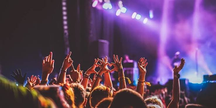 Musicians and Concert Organisers Call for Review of Music Copyright Fee System