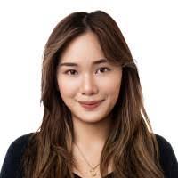 Stephanie Lien's Instagram, Twitter & Facebook