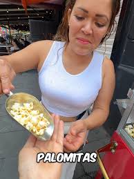 Mujer Q Vende Comida En La Calle