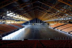 Accompagné de kev adams et. Gad Elmaleh Halle Tony Garnier Lyon Tickets Wed Oct 06 2021 Viagogo