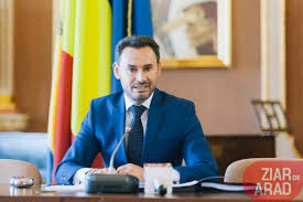 Sergiu bîlcea, vicepreşedintele consiliului judeţean arad, a reprezentat alături de prefectul gheorghe stoian administraţia arădeană la şedinţa consiliului naţional pentru situaţii de urgenţă. In SperanÅ£a CÄƒ Sergiu Bilcea Va Trece De 10 Gheorghe FalcÄƒ A Propus Amanare Alegerilor Locale PanÄƒ In 2021 Ziar De Arad