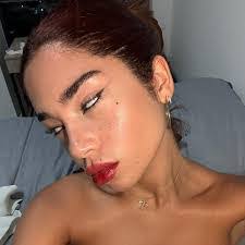 Lizet Carrillo's Instagram, Twitter & Facebook