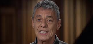 Francisco chico buarque de hollanda (born june 19, 1944 in rio de janeiro, brazil), popularly known simply as chico buarque (brazilian portuguese: Chico Buarque A Tv 247 Ja Estamos Com O Pe No Fascismo Brasil 247