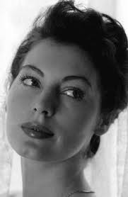 39 Beautiful women ideas to save today