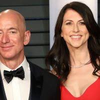 Bezos verfügt über ein beachtliches vermögen und ist mehrfacher multimilliardär. Mackenzie Scott Jeff Bezos Ex Frau Ist Nun Die Reichste Frau Der Welt Business Insider