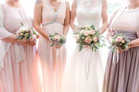 Immer mehr verliebte paare wünschen sich das heutzutage. Pastell Hochzeit Im Alten Land Expression Photos Emotionale Und Naturliche Fotografie In Buxtehude Stade Hamburg