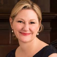 Suzanne Townley's Instagram, Twitter & Facebook