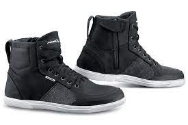 Fashion Trends Advice Grooming Hairstyles For Men Man Of Many Motorcycle Shoes Mens Motorcycle Boots Waterproof Motorcycle Boots