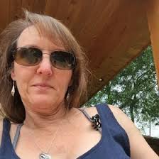 Laura Peed (lauraleepeed)