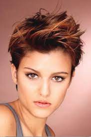 Einzigartige Frisuren Kurz Frech Bilder Top Modische Kleider Frisuren Kurze Haare Rot Kurzhaarfrisuren Freche Frisuren Kurz