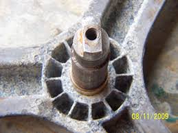 Résultat de recherche d'images pour "front load spider arm corrosion"