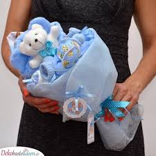 Über schmusetücher, krabbeldecken, kuscheltiere und super weiche kuscheldecken aus reiner baumwolle freuen sich eltern immer. 25 Susse Und Witzige Babyparty Geschenke Tolle Baby Shower Geschenke