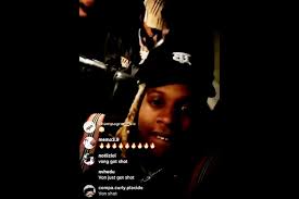 Subsequently, king von took to rapping, collaborating with lil durk on singles. Lil Durk Appears To Learn About King Von Being Shot Via Instagram Xxl
