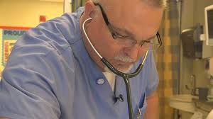 Once a homeless veteran, this nurse turned his life around to help other  veterans