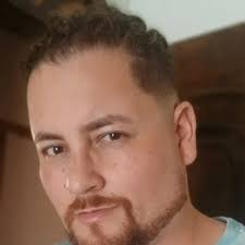 Sacha disse que dorme pelado, pois o Rio de Janeiro é quente. Yuri disse  que só dorme pelado quando trans* #AFazenda