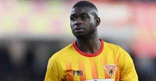 2 3 born in france, he represents the cameroon national team. Billong Hatayspor Da Fotomac