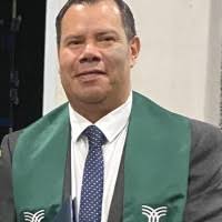 50+ perfiles de «Bernardo Cabrera