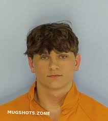 EASLEY CHRISTIAN DANIEL 04/01/2024