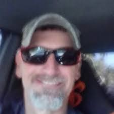 Me apetecería hablar contigo si tú quieres yo también acabo de terminar mi  jornada de trabajo ahora mismo con ganas de interactuar y conocer gente qué  te parece te apetece que charlemos?