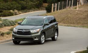 Wireless remote control/ electronic key battery replace the battery with a new one if it is. All New 2014 Toyota Highlander Rings In The New Year With All The Bells And Whistles Toyota Usa Newsroom