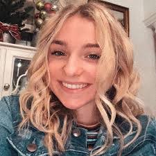 Sonya Hartman's Instagram, Twitter & Facebook