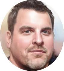 Ryan Dundas's Instagram, Twitter & Facebook