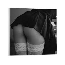 Amazon.com: Wall Poster Beautiful Big Ass Poster Sexy Woman by The Window  Black and White Art Poster Canvas Painting Wall Art Poster for Bedroom  Living Room Decor 8x8inch(20x20cm) Unframe-Style: Posters & Prints