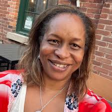 Juliet Francis's Instagram, Twitter & Facebook