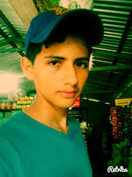 Manuel Alas (@manutres22)