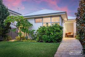 3b Park Street Como Wa 6152 3 Bedroom House For Sale House Front Kent Street Find Property
