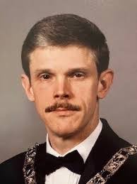 Lewis Kohler's Instagram, Twitter & Facebook