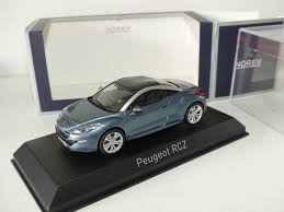 Image result for Bleu Tuanake Nacre 2014 Peugeot