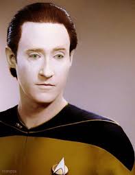 Data's interesting reaction to a woman