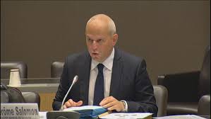 He is the french directeur général de la santé since 8 january 2018. Les Meilleurs Moments Des Auditions Marquantes De La Mission D Information Covid2019 Jerome Salomon Directeur General De La Sante 2nde Partie