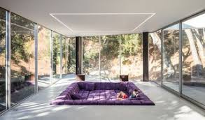 The latest surge in conversation pits' popularity has been attributed to a few different factors. The Conversation Pit Makes A Big Comeback In These Fabulous Modern Spaces Dwell
