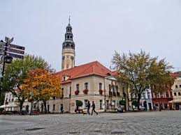 Godziny przyjazdów na dworzec w zielonej górze. Das Rathaus In Zielona Gora Town Hall Ratusz Zielona Gora Reisebewertungen Tripadvisor