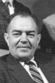 Eleanor Holcomb's Instagram, Twitter & Facebook