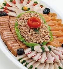Wer eine feier ausrichten muss und plant (im besten falle eine hochzeit) der wird bald merken, dass die bewirtung der gäste einen beachtlichen teil der veranschlagten kosten verschlingt. 780 Kaltes Buffet Ideen Snacks Fur Party Fingerfood Essen Und Trinken