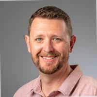 Kara Herron's Instagram, Twitter & Facebook